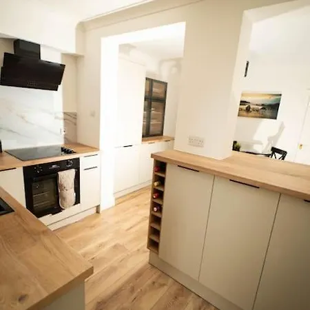 Spacious - Sleeps 5 - Garden - Close To Sea Gorleston-on-Sea Exterior foto
